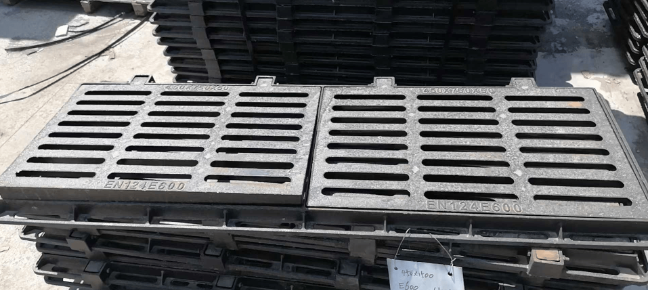 大方球墨铸铁连体双篦展示